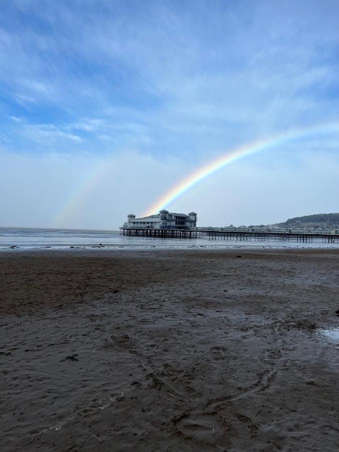 Queenswood Hotel Weston-super-Mare Exterior photo